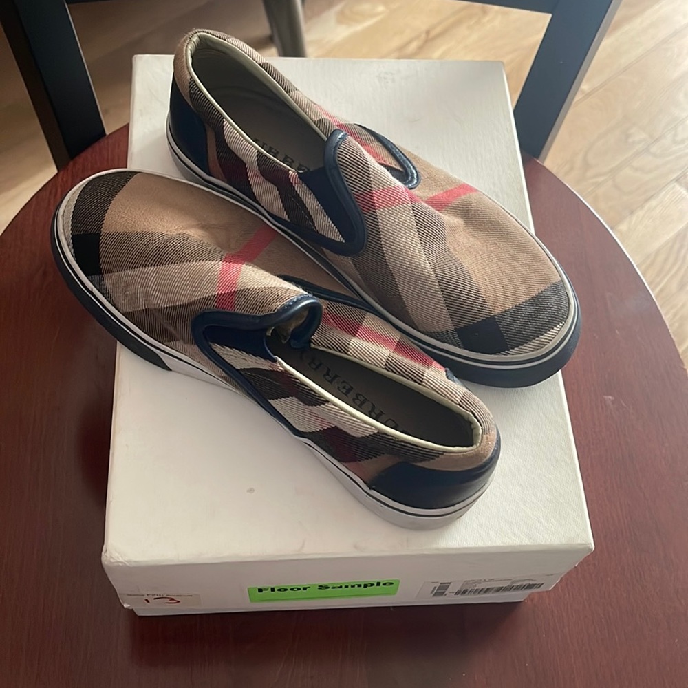 Kids Burberry Sneakers.
